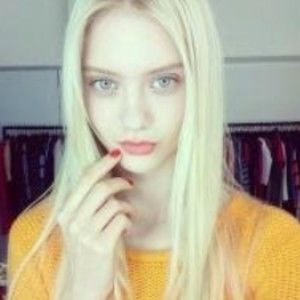 Meet your Posher, Anne